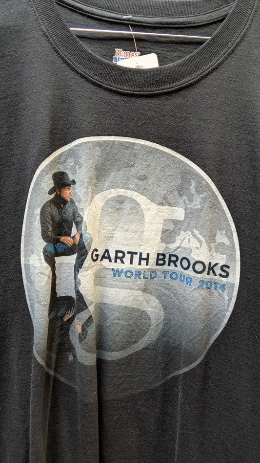 Garth Brooks World Tour 2014 Graphic Tee – Black (Large)