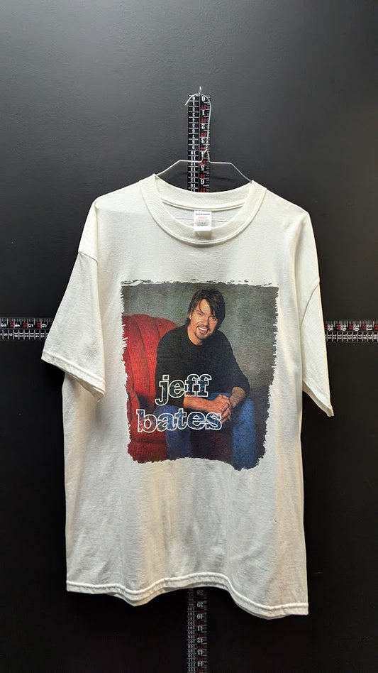 Jeff Bates Tour Graphic T-Shirt – White – Jerzees High Cotton – Size L