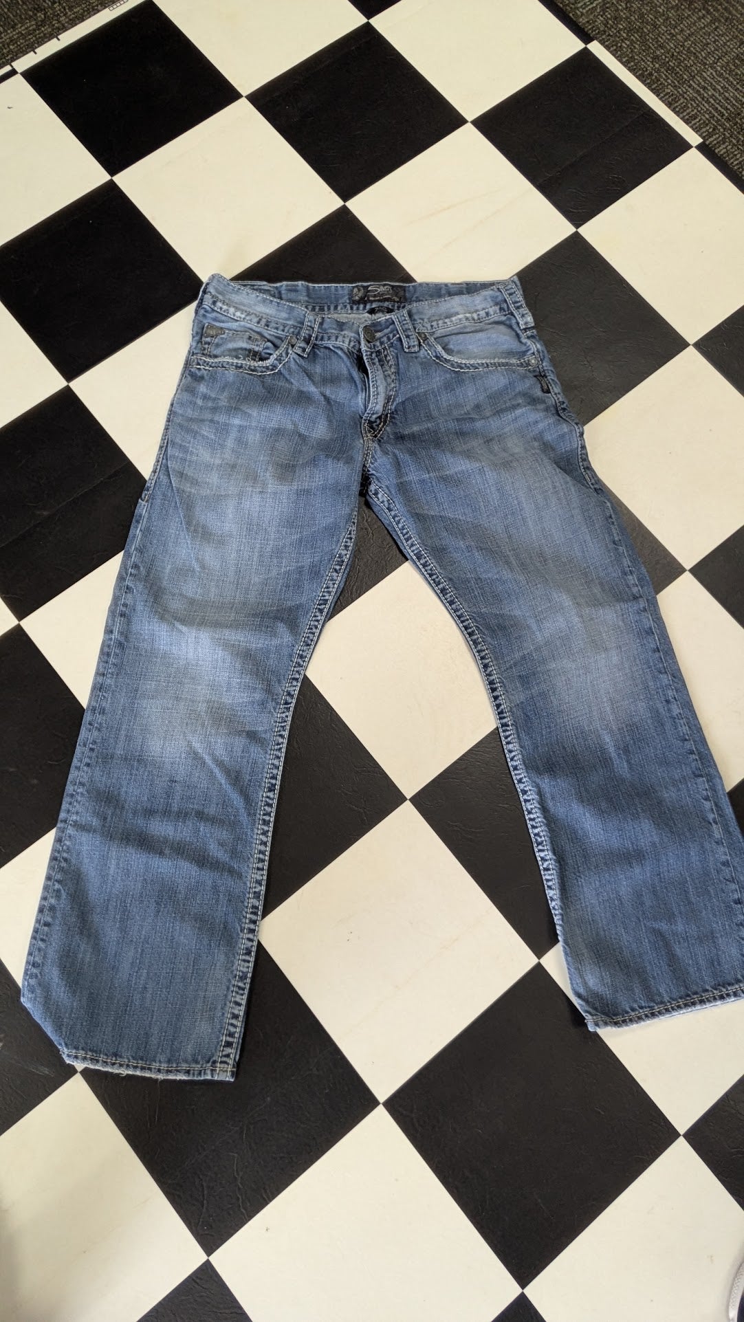 Silver Jeans Co Jake Straight Jeans Men’s 34x30 Light Wash Distressed Denim