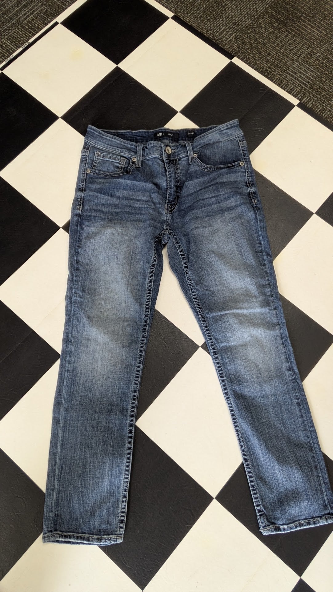 BKE Mason Jeans Men’s 34x30 Medium Wash Straight Leg Denim Buckle
