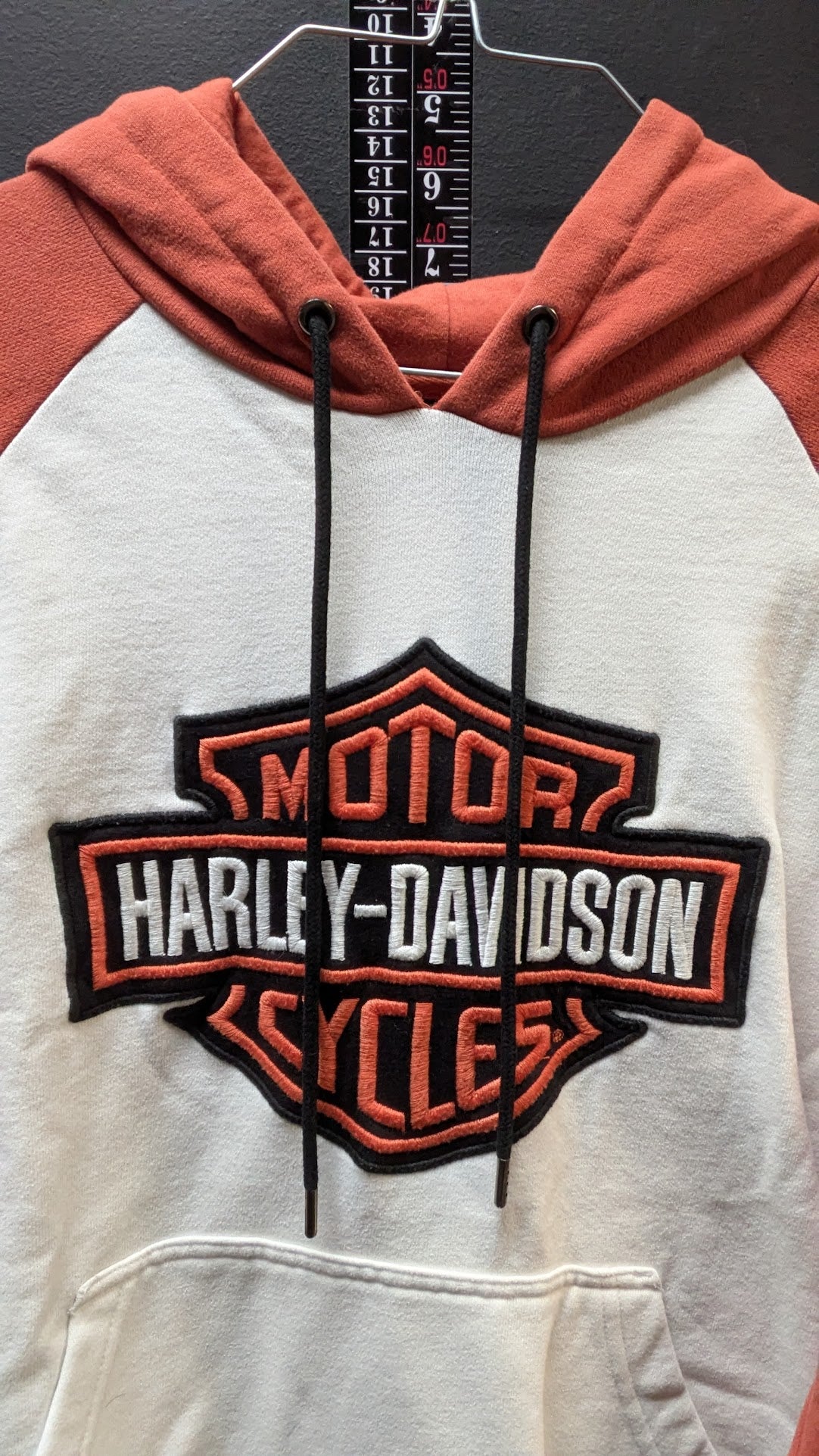 Harley-Davidson Women’s Hoodie Medium Cream Orange Pullover Fleece Bar & Shield