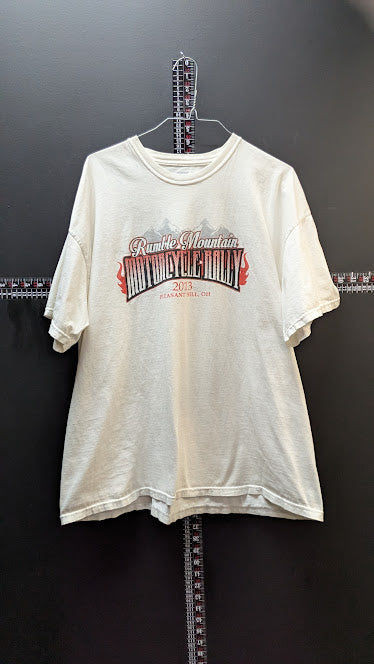 2013 Rumble Mountain Motorcycle Rally T-Shirt Mens 2XL White Biker Tee