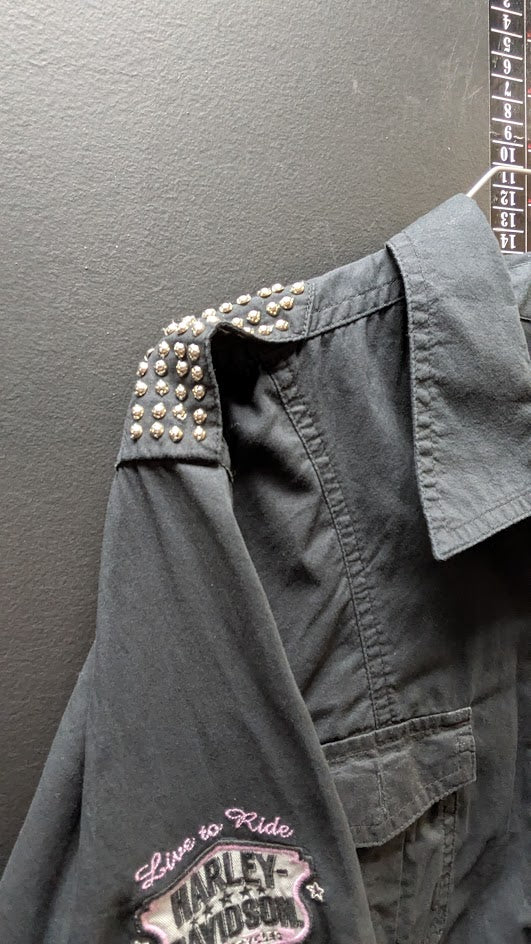 Harley-Davidson Women’s Studded Button-Up Shirt Black 2W Wing Back