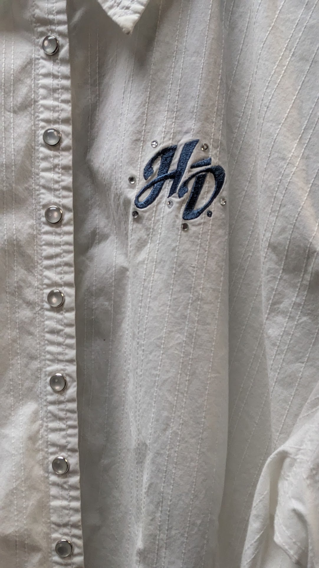 Harley Davidson Women’s Snap Front Shirt 2W White Short Sleeve Button Up Plus Size  Price Recommendation: