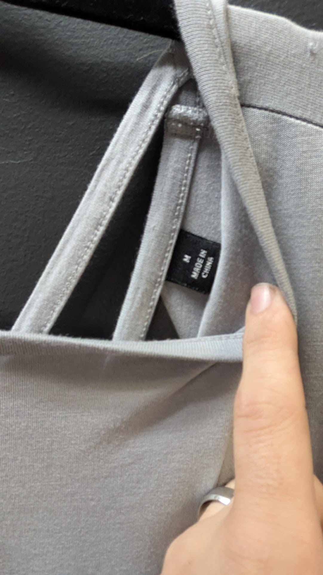 Harley Davidson Women’s Gray Wing Graphic Top Medium Plus Size Open Back Casual Shirt