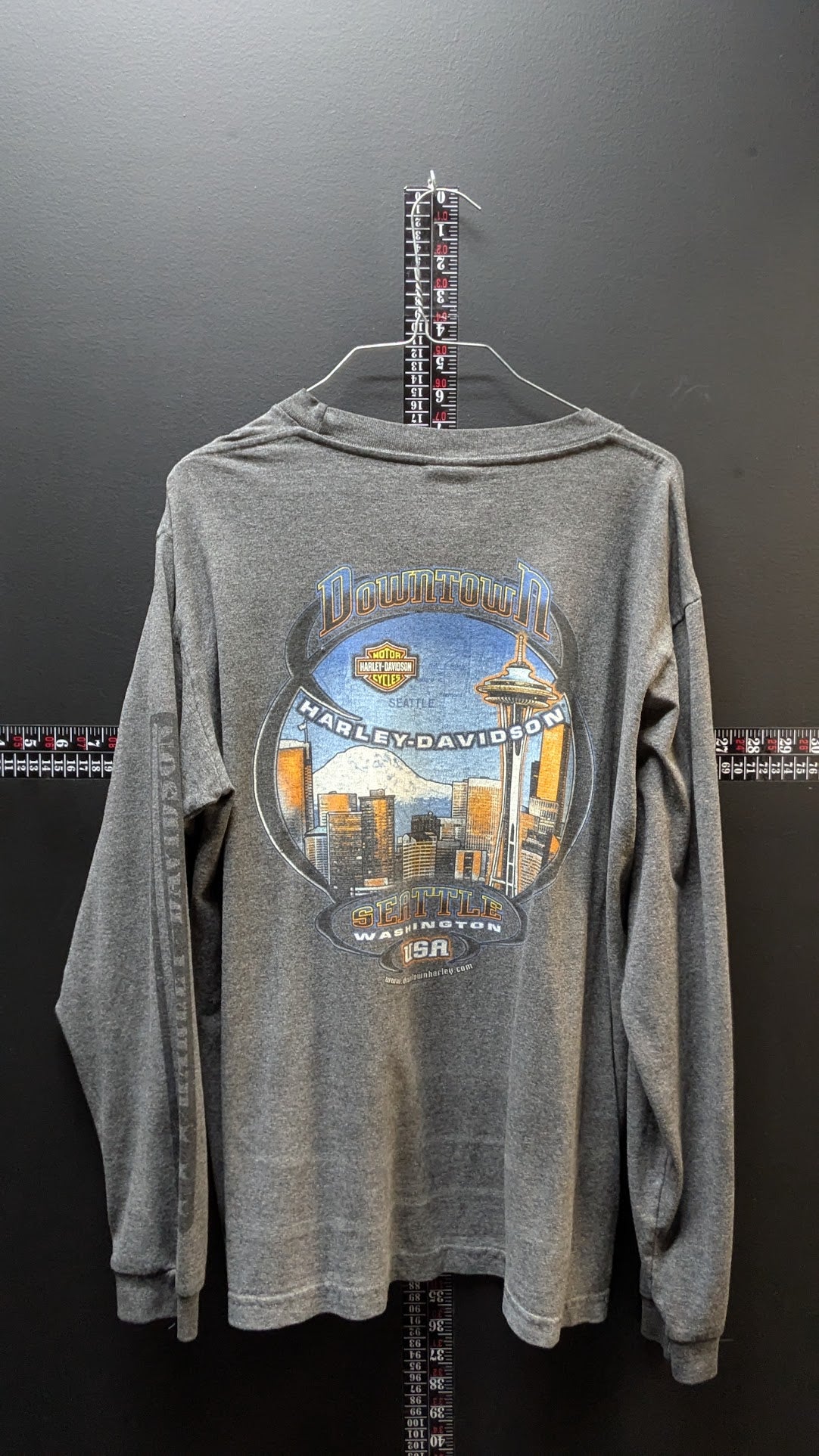 Harley Davidson Seattle WA Long Sleeve T Shirt Large Gray Downtown H-D Pocket Tee