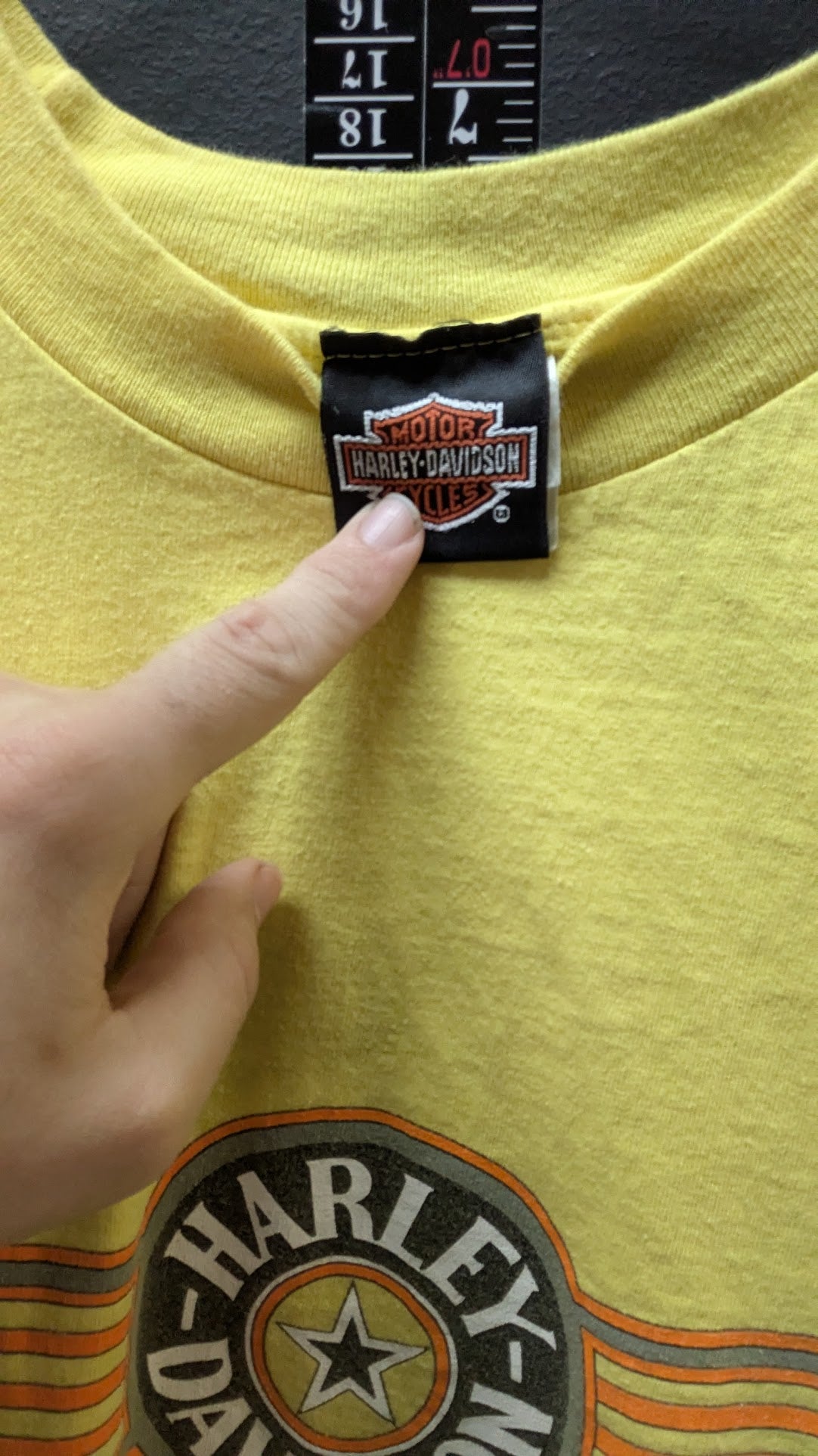 Vintage 1999 Harley-Davidson Jamestown California T-Shirt – XL – Yellow Dealer Tee