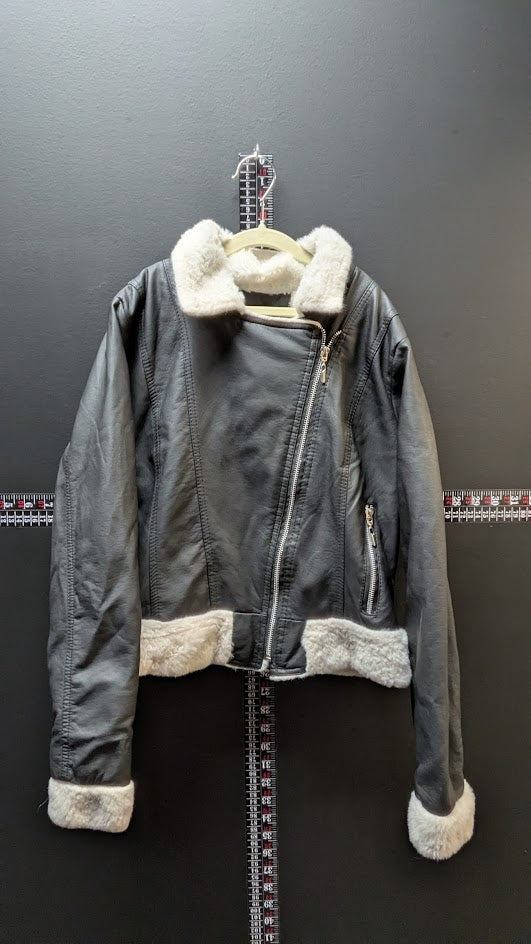 Women's Black Faux Leather Sherpa-Lined Moto Jacket – Size Large