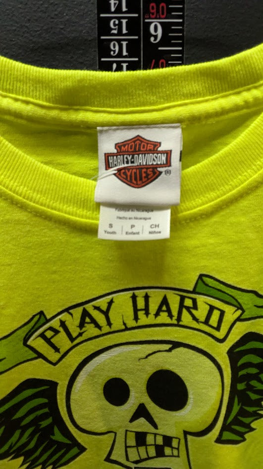 Harley-Davidson Youth "Play Hard" Winged Skull T-Shirt – NWT – Size Small