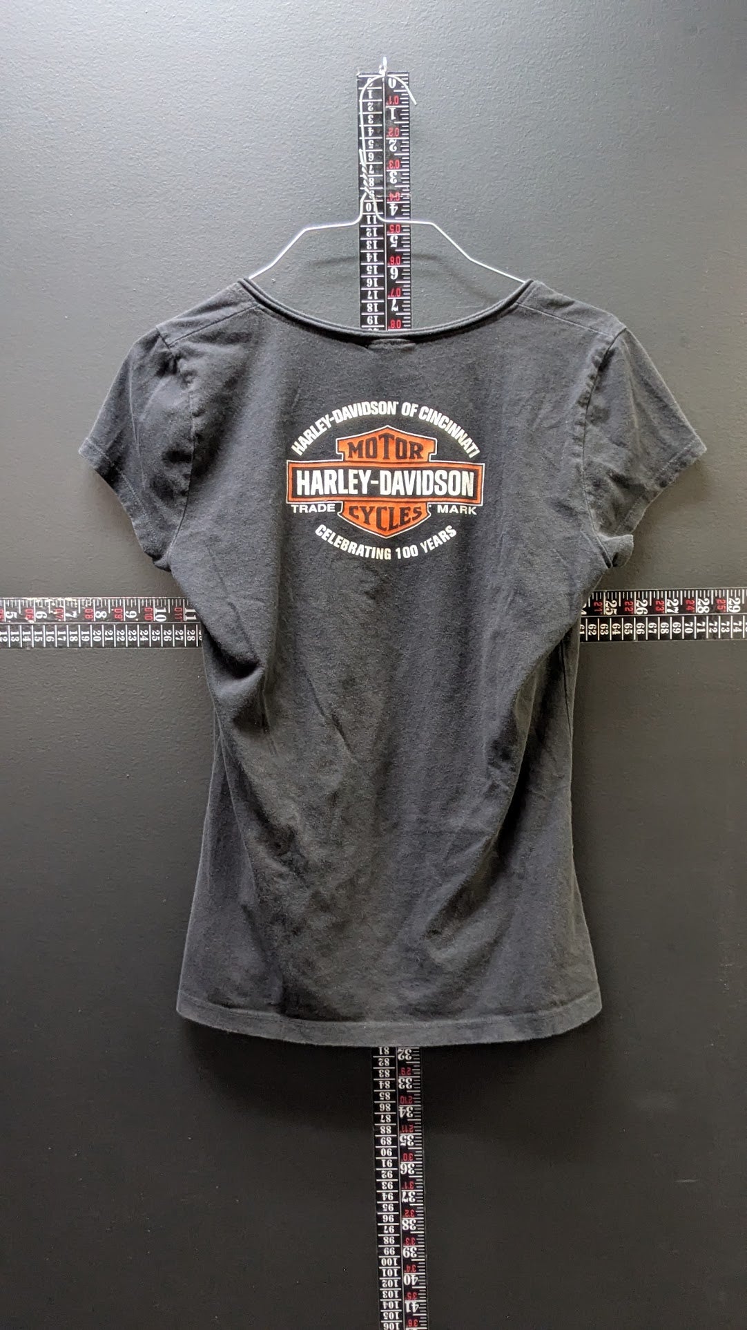 Harley-Davidson Women's Fitted V-Neck Wing Graphic T-Shirt Cincinnati Ohio Black Medium