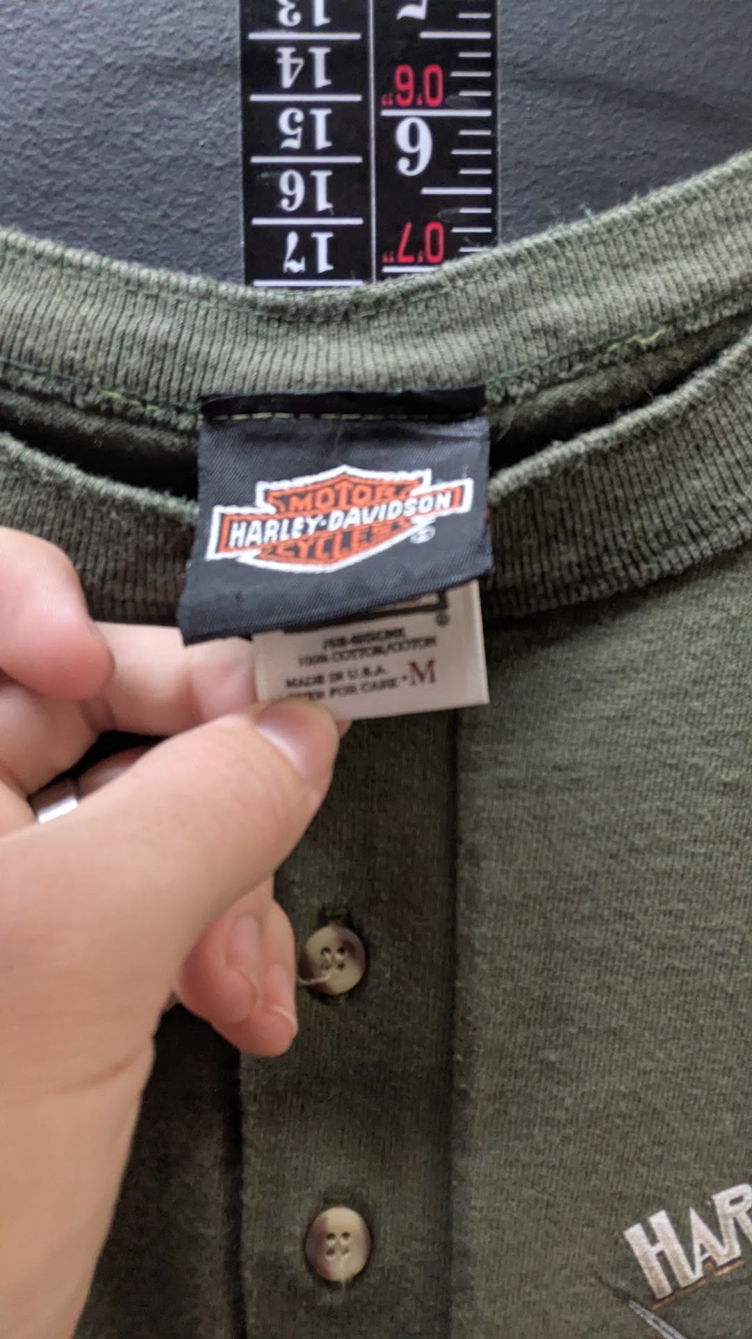 Harley-Davidson Women's Olive Green Henley Long Sleeve Shirt Buckminn's Xenia Ohio Size Medium