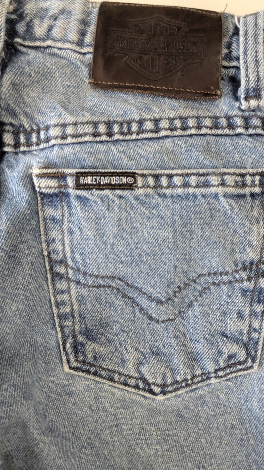 Vintage Harley-Davidson Biker Blues Traditional Fit Jeans – Light Wash Denim – 31x32