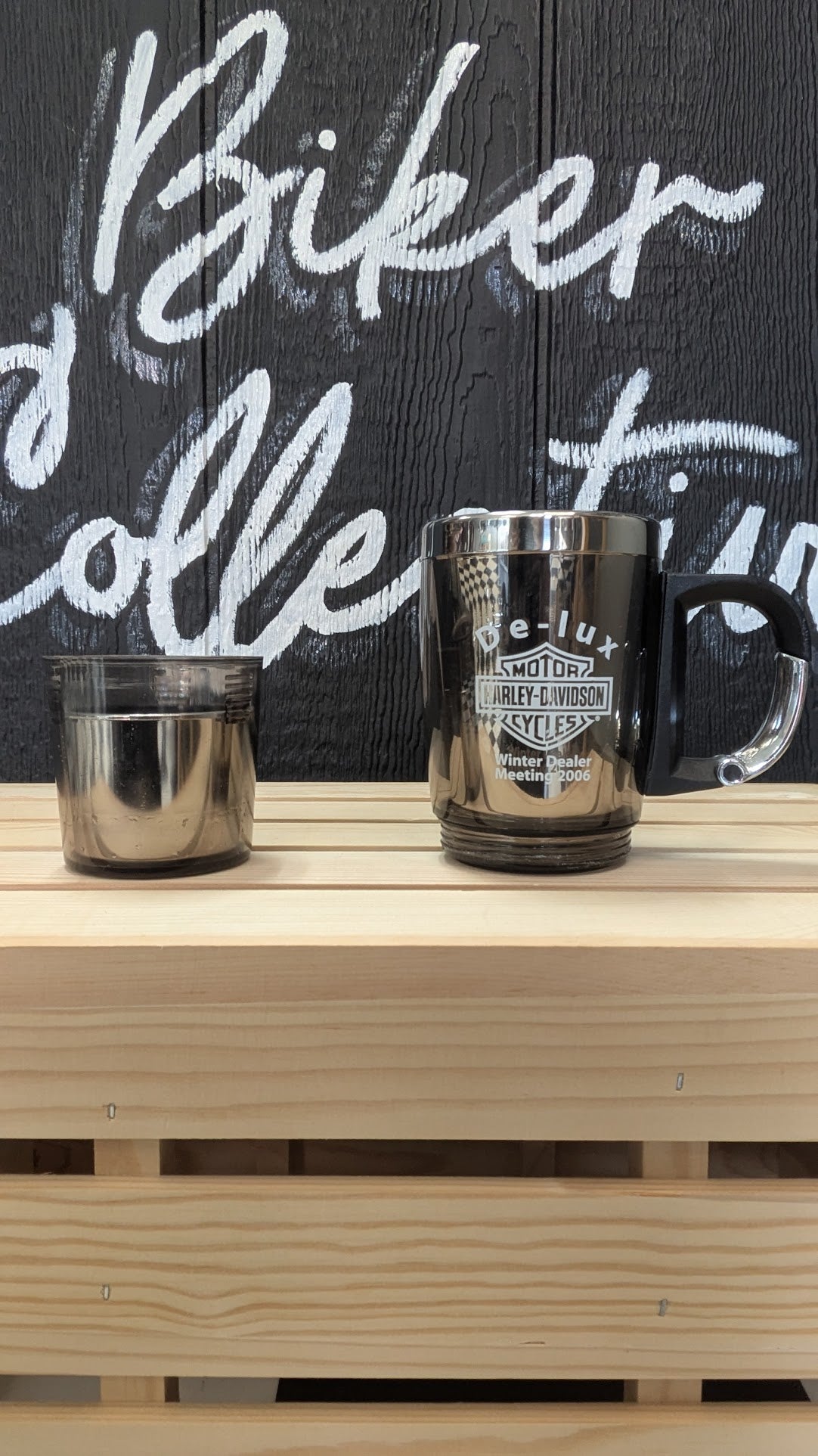 Harley-Davidson Deluxe Winter Dealer Meeting 2006 Travel Mug – Insulated Commemorative Cup