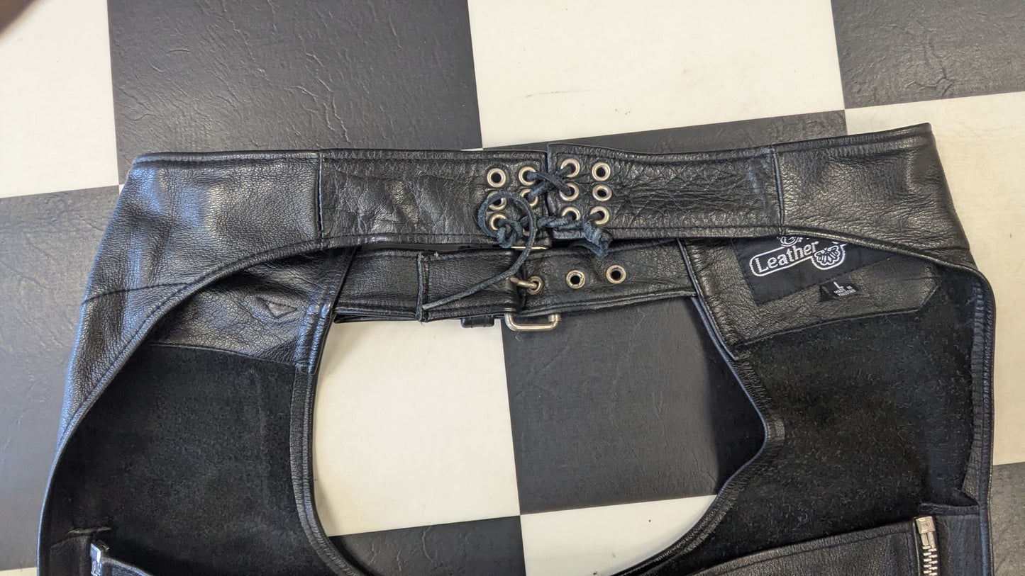 Leather Gallery Black Leather Motorcycle Chaps Size Large Harley-Davidson Patch Riding Chaps