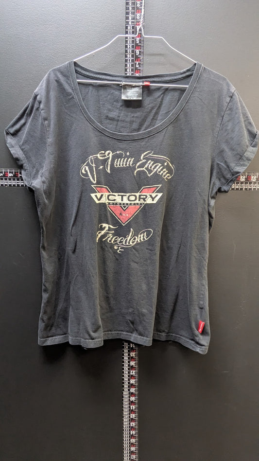 Victory Motorcycles Women's Black V-Twin Engine Freedom Graphic T-Shirt XL