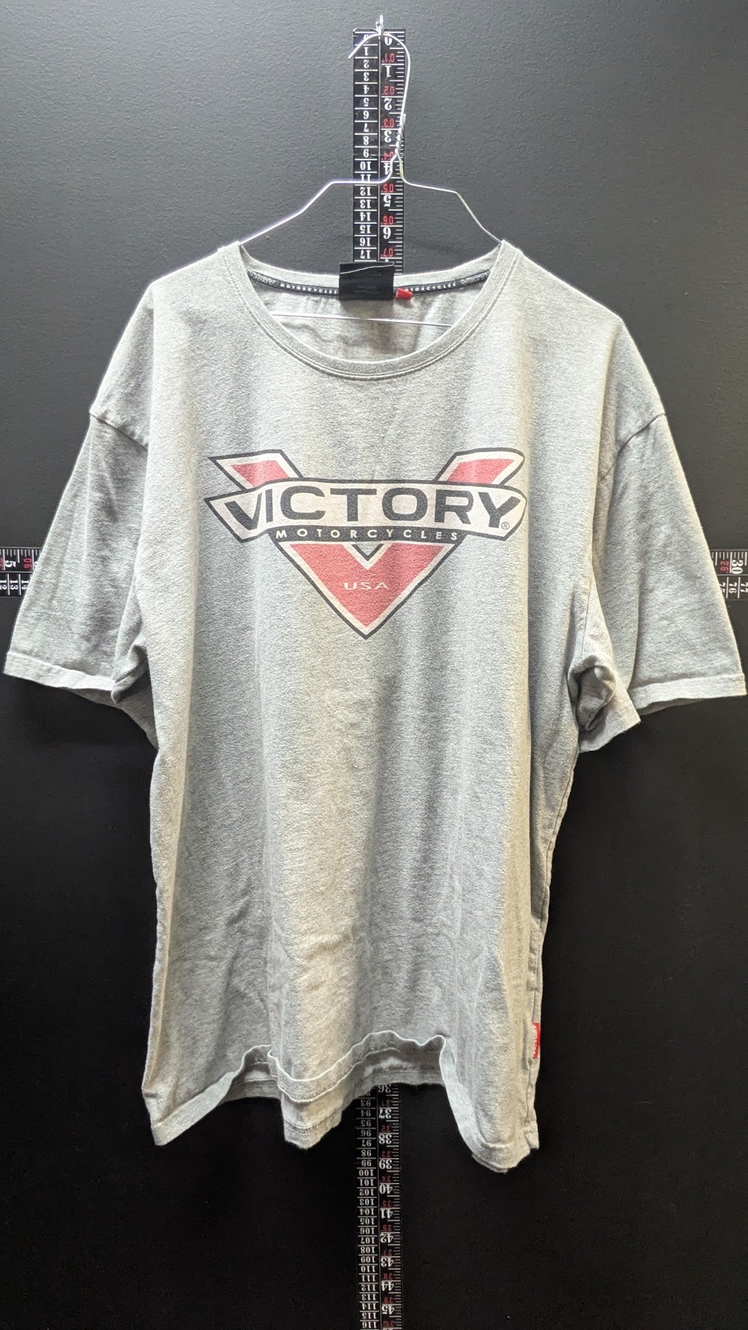 Victory Motorcycles USA T-Shirt – Men's XL Gray Dealer Graphic Cleveland Ohio