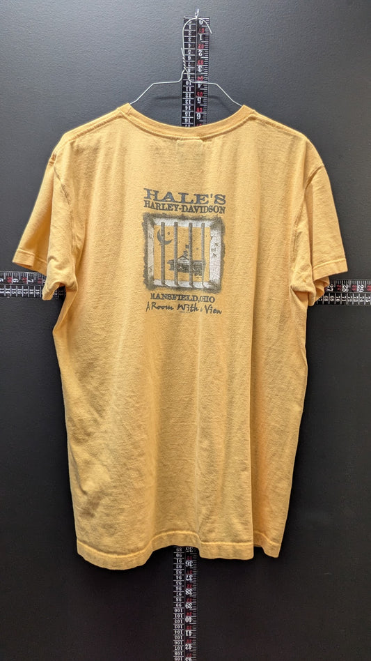 Vintage 2004 Harley-Davidson "Harley Chicks Kick Butt!" T-Shirt Women's XL Yellow Hale's Harley-Davidson