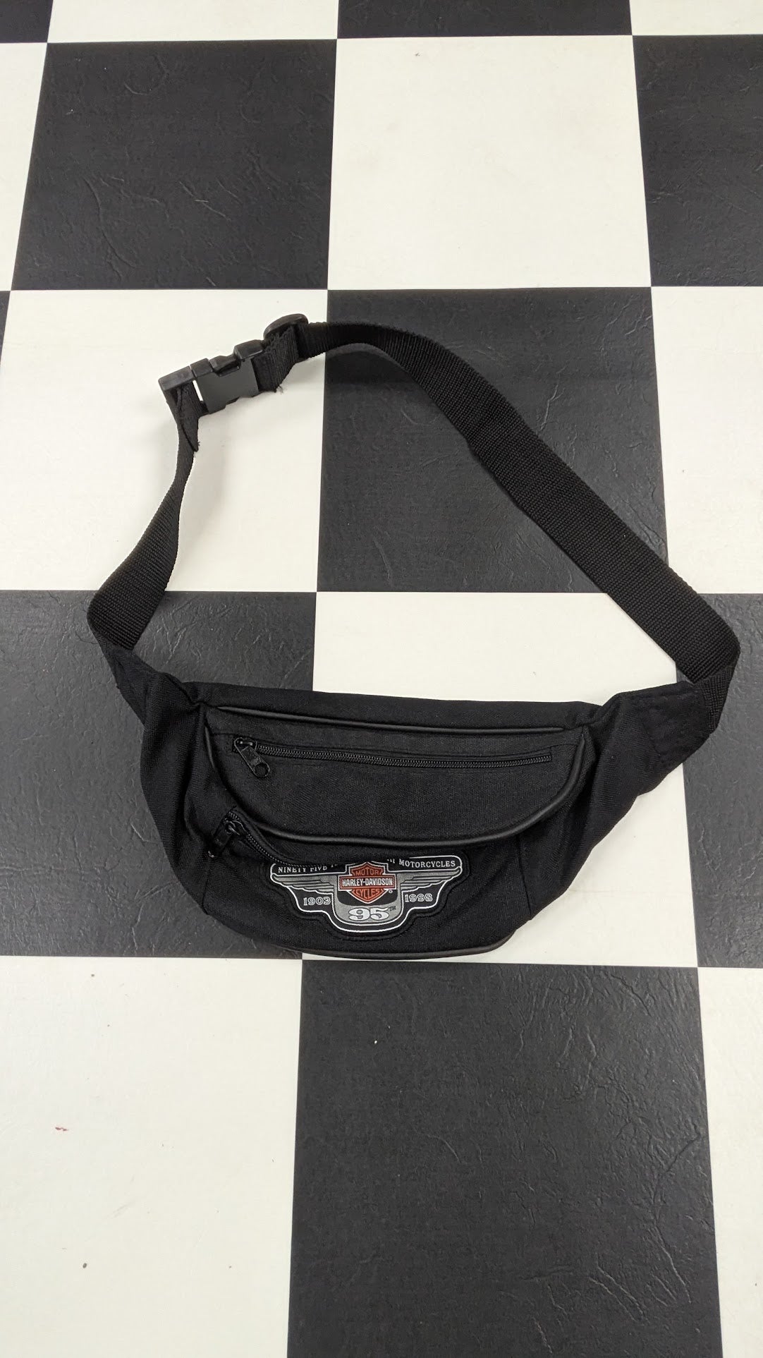 Vintage Harley-Davidson 95th Anniversary Waist Pack Fanny Pack Black H.O.G. Decal