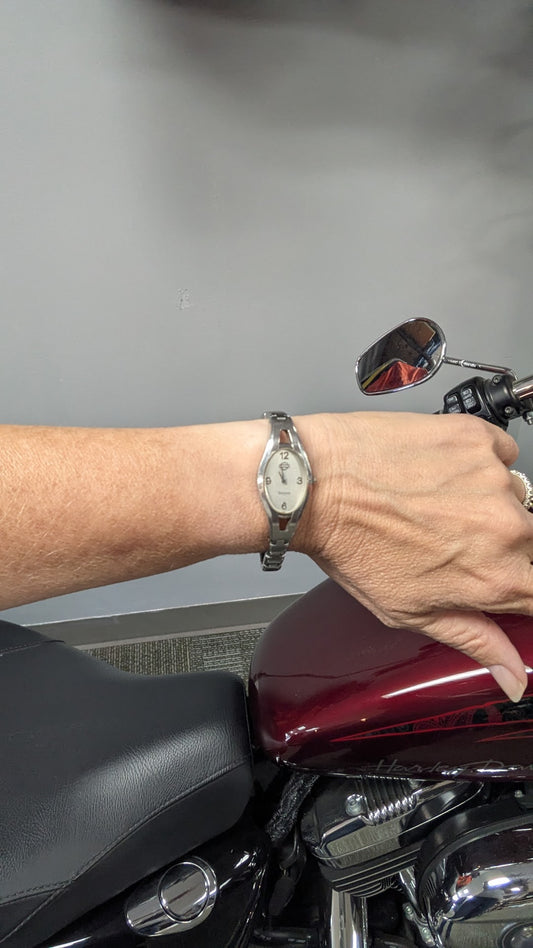 Harley-Davidson Women's Silver Tone Quartz Bracelet Watch Oval White Dial