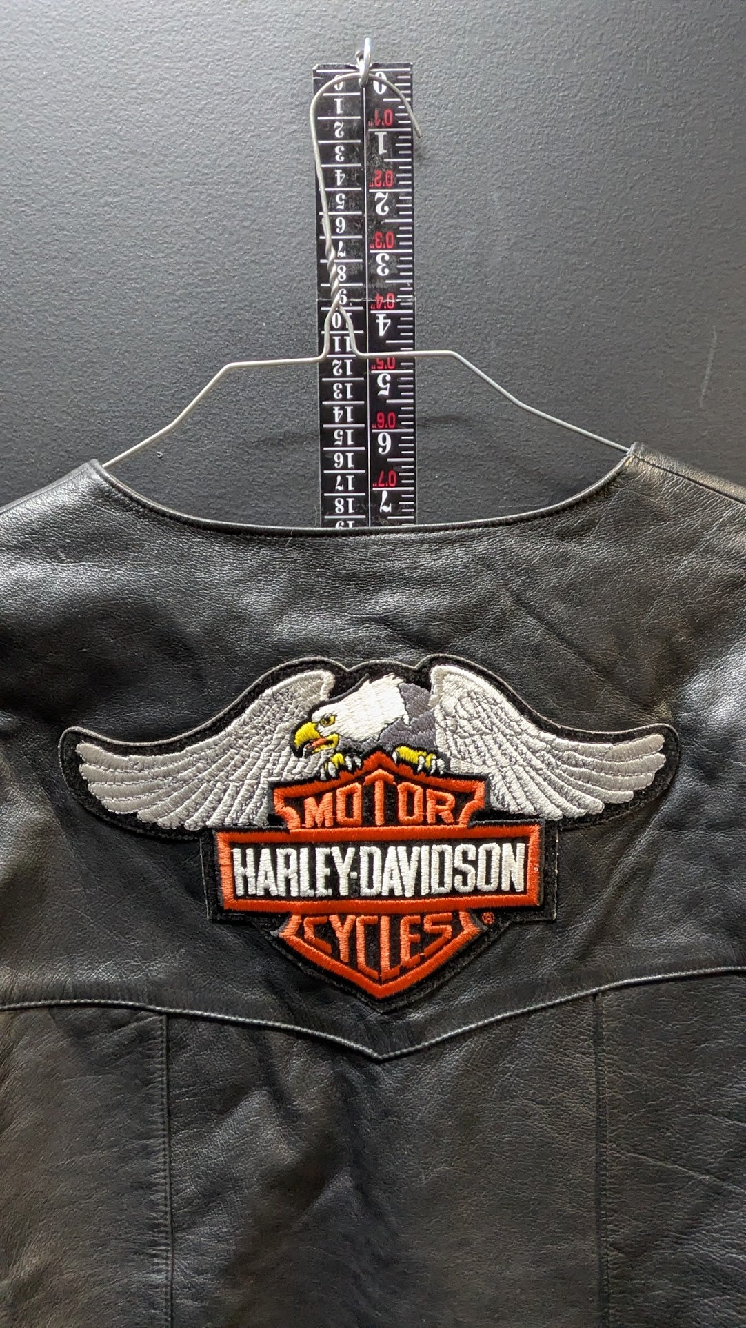 Vintage Harley-Davidson HOG Leather Vest Eagle Patch Snap Front Men's Black
