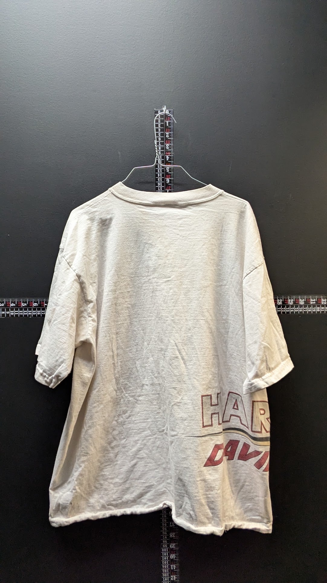 Harley-Davidson Men's Large White Wrap Around Graphic T-Shirt Bar & Shield Short Sleeve