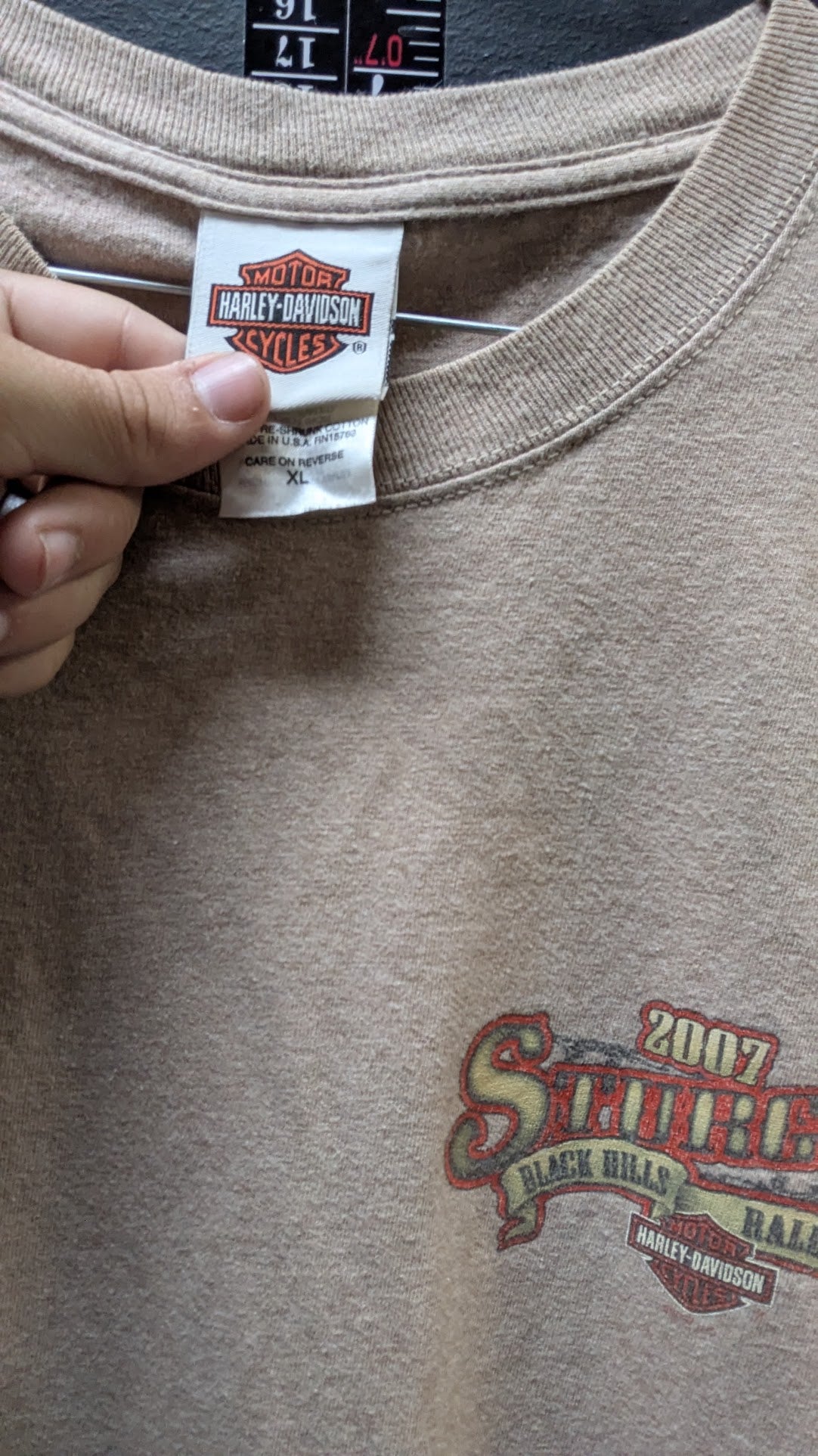 2007 Harley-Davidson Sturgis Rally T-Shirt Men's XL Tan 20th Anniversary Black Hills SD