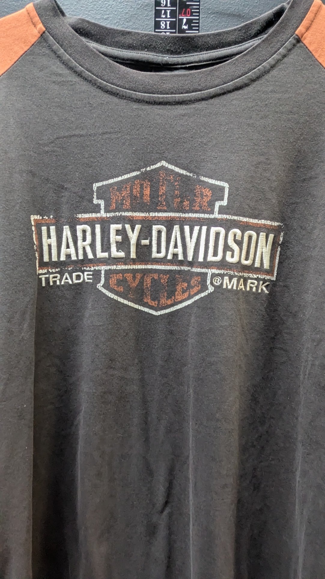 Harley-Davidson Long Sleeve T-Shirt Men's Dubuque Iowa Black Orange Raglan XL