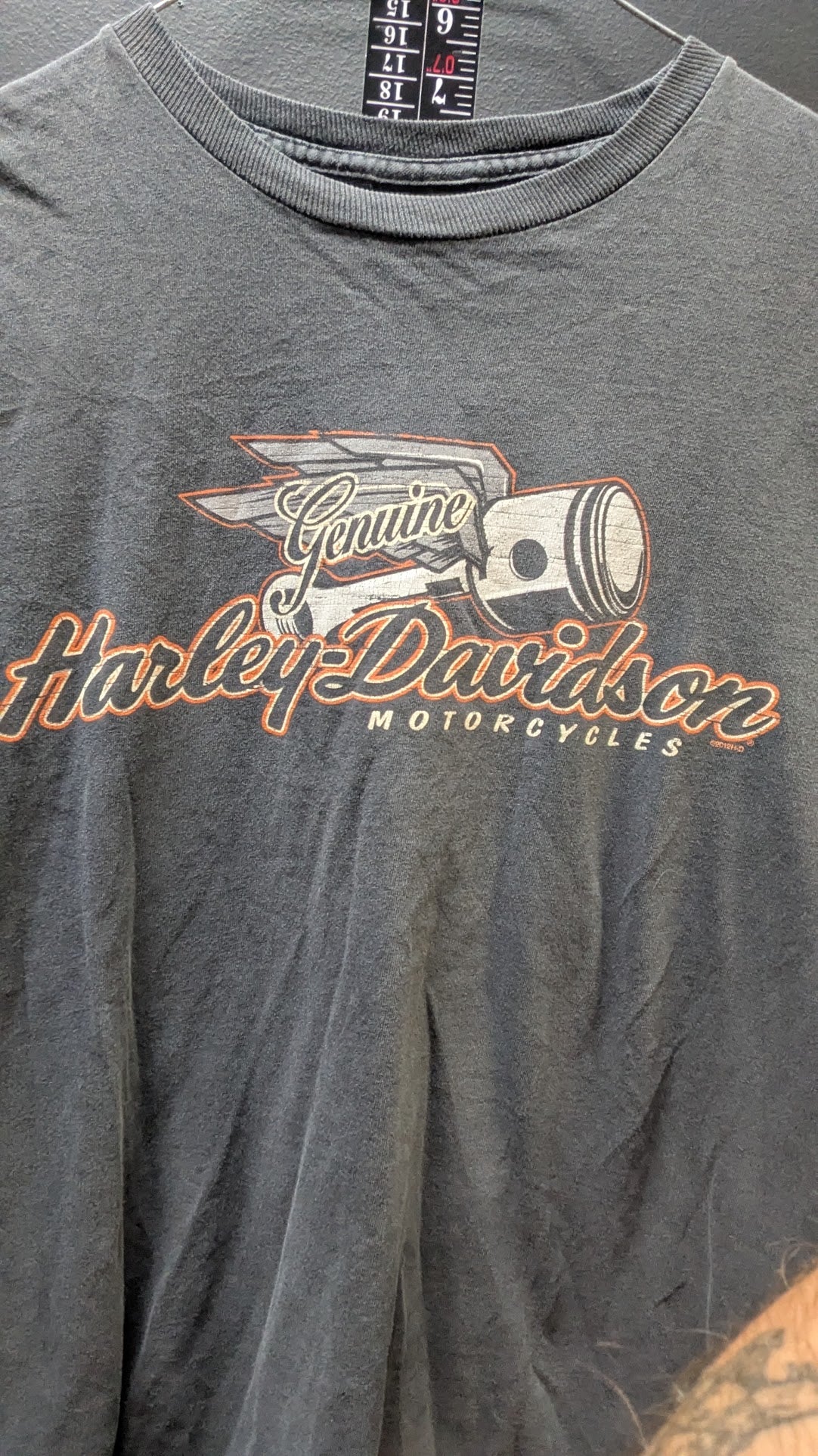 Harley-Davidson Genuine Piston T-Shirt Men's Medium Gray Greensburg PA Double Sided