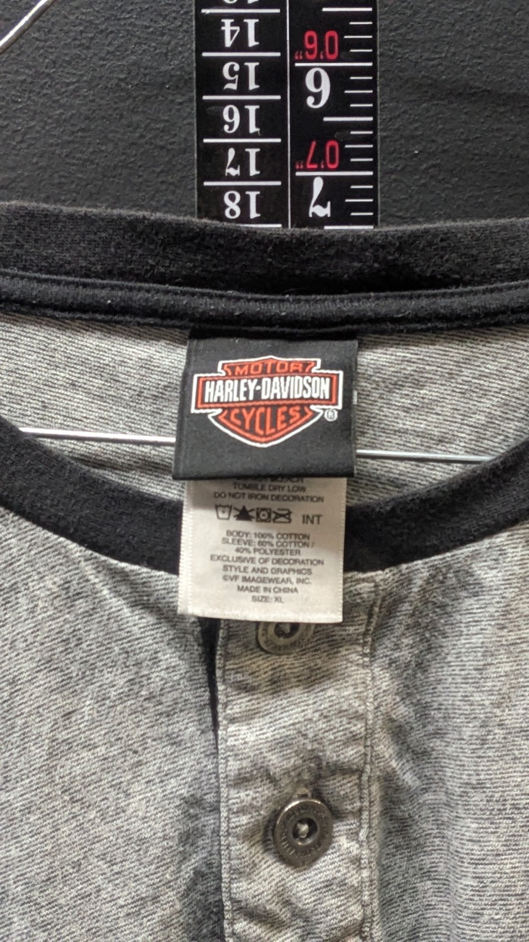 Harley-Davidson Henley Shirt Men's XL Gray Black Raglan Short Sleeve Embroidered Bar Shield