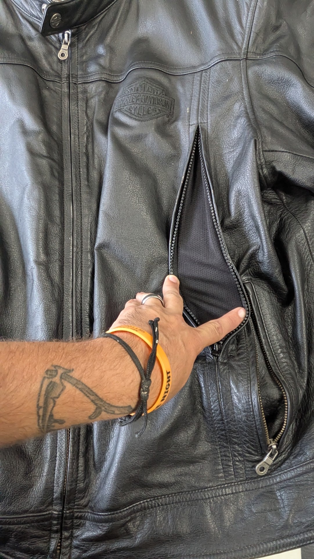 Harley-Davidson Men's Black Leather Riding Jacket with Removable Liner & Armor – Size 2XL