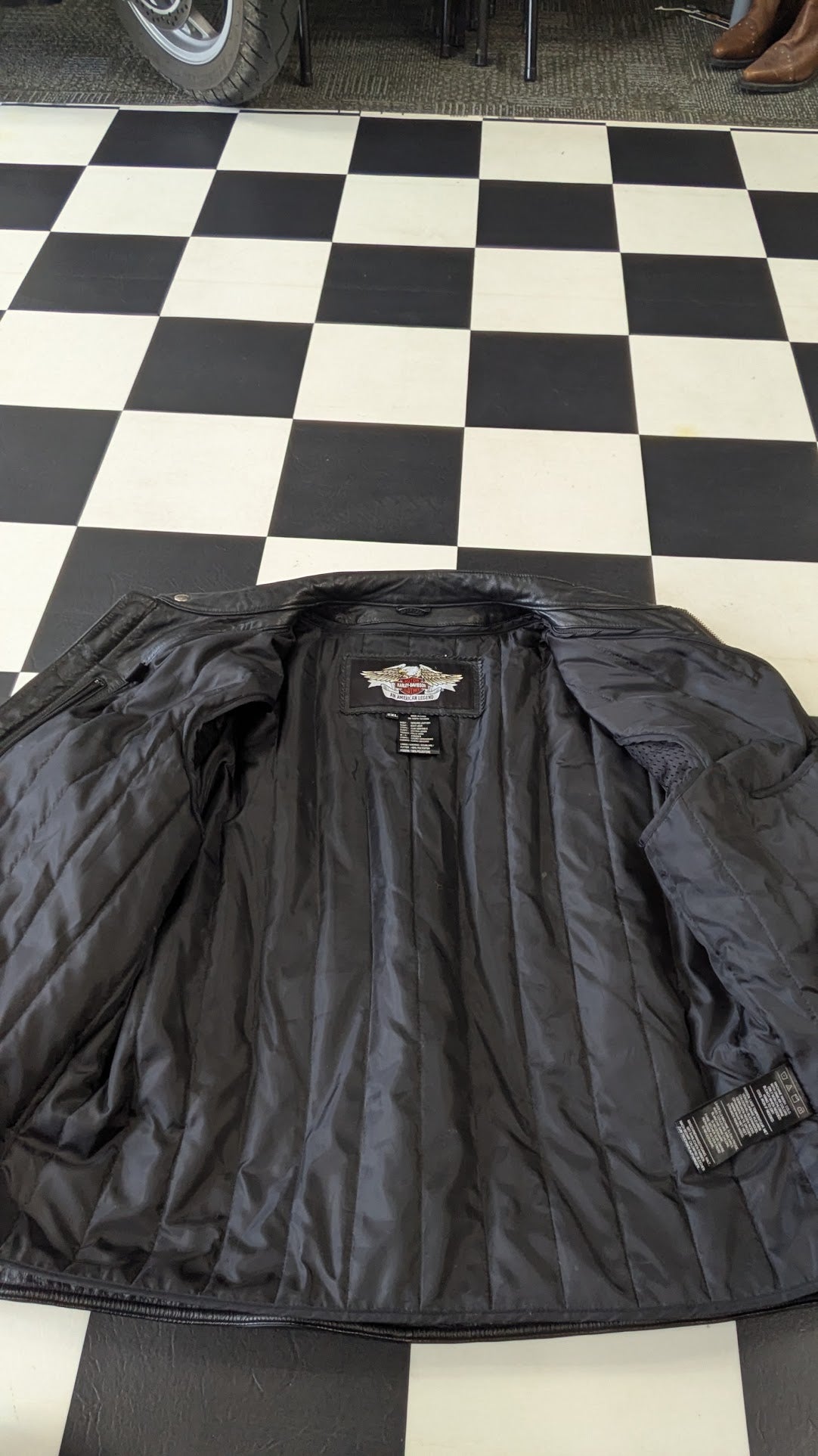 Harley-Davidson Men's Black Leather Riding Jacket with Removable Liner & Armor – Size 2XL