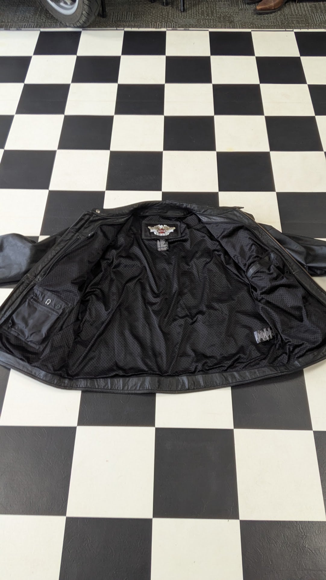 Harley-Davidson Men's Black Leather Riding Jacket with Removable Liner & Armor – Size 2XL