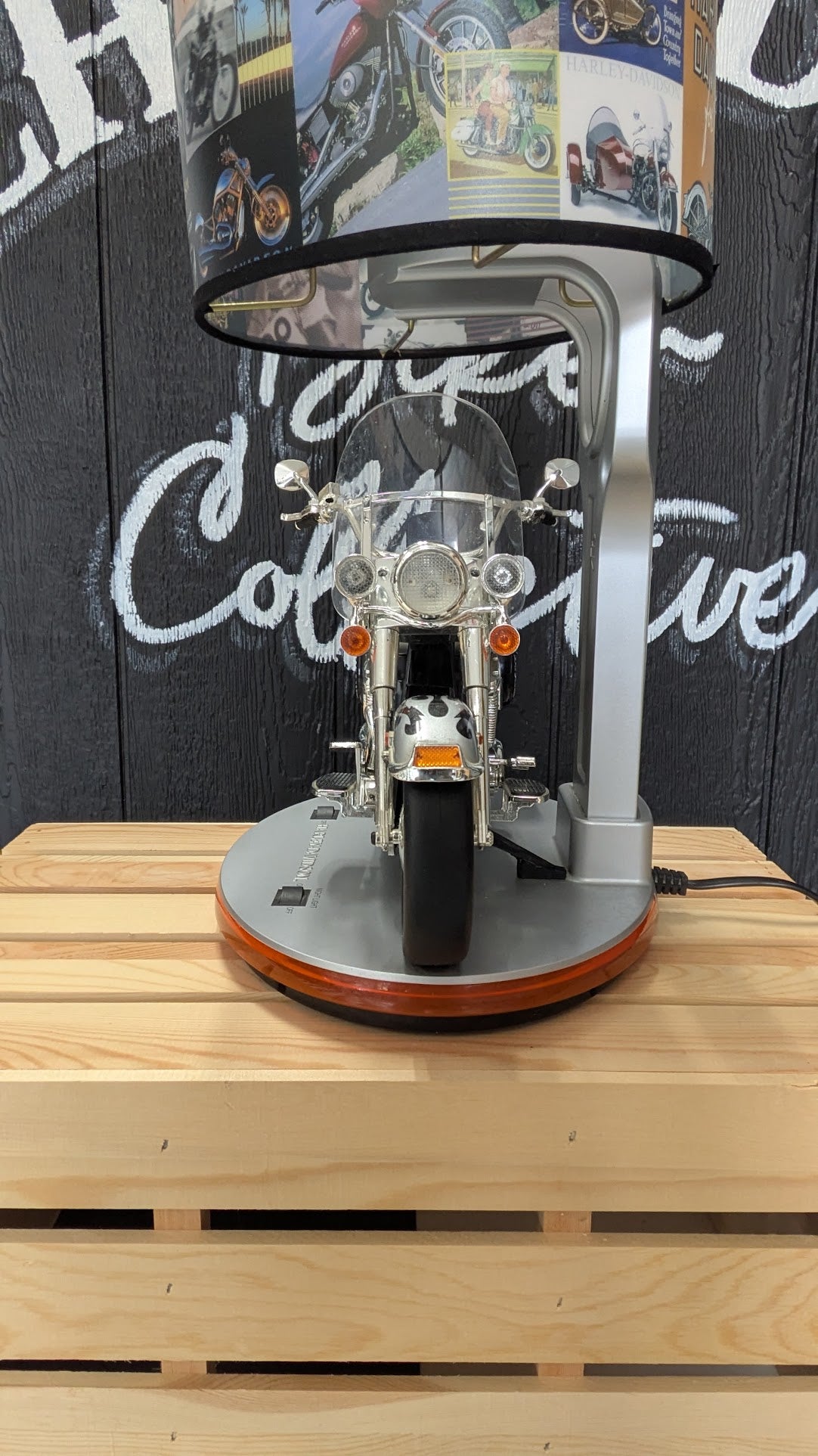 Harley-Davidson Heritage Softail Table Lamp with Light & Sound – Collectible Motorcycle Display Lamp