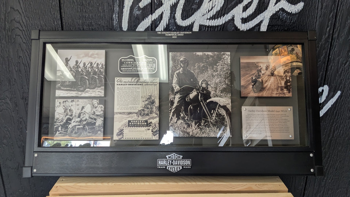 Harley-Davidson Military Archive Collection 1942 WLA Display Shadowbox 2010 w/ Box