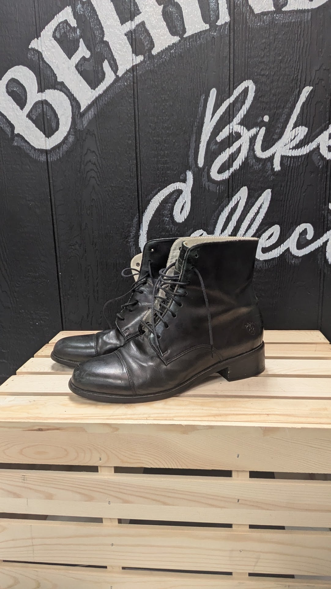 Ariat Heritage Paddock Boots Women's US 7B Black Leather Lace Up Ankle Riding Boots