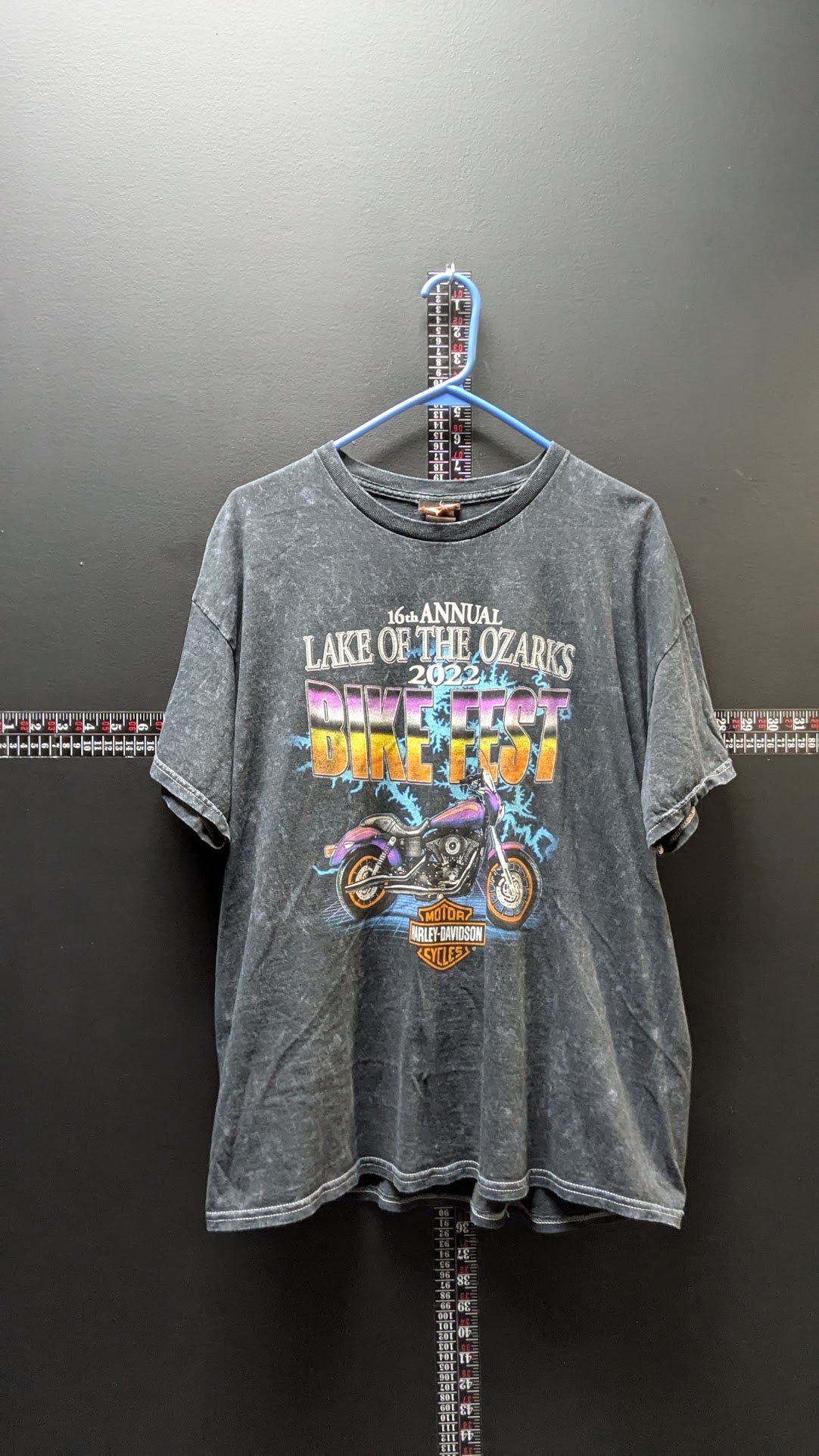 Harley-Davidson Lake of the Ozarks Bike Fest 2022 T-Shirt XL Acid Wash Black