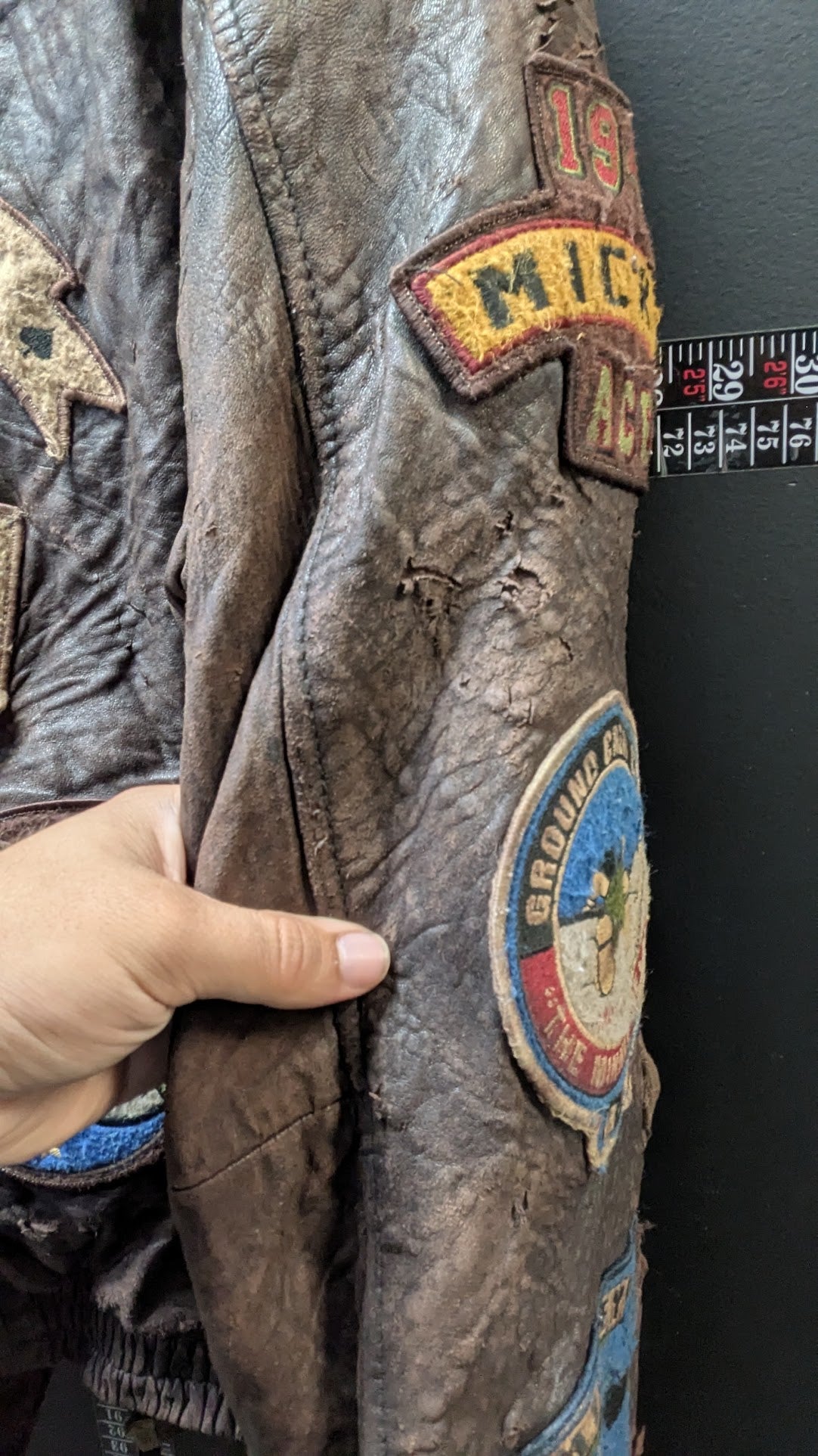 RARE VINTAGE 1994 DISNEY MICKEY MOUSE 449th FLYING ACES LEATHER JACKET - SIZE LARGE - THRASHED / AS-IS