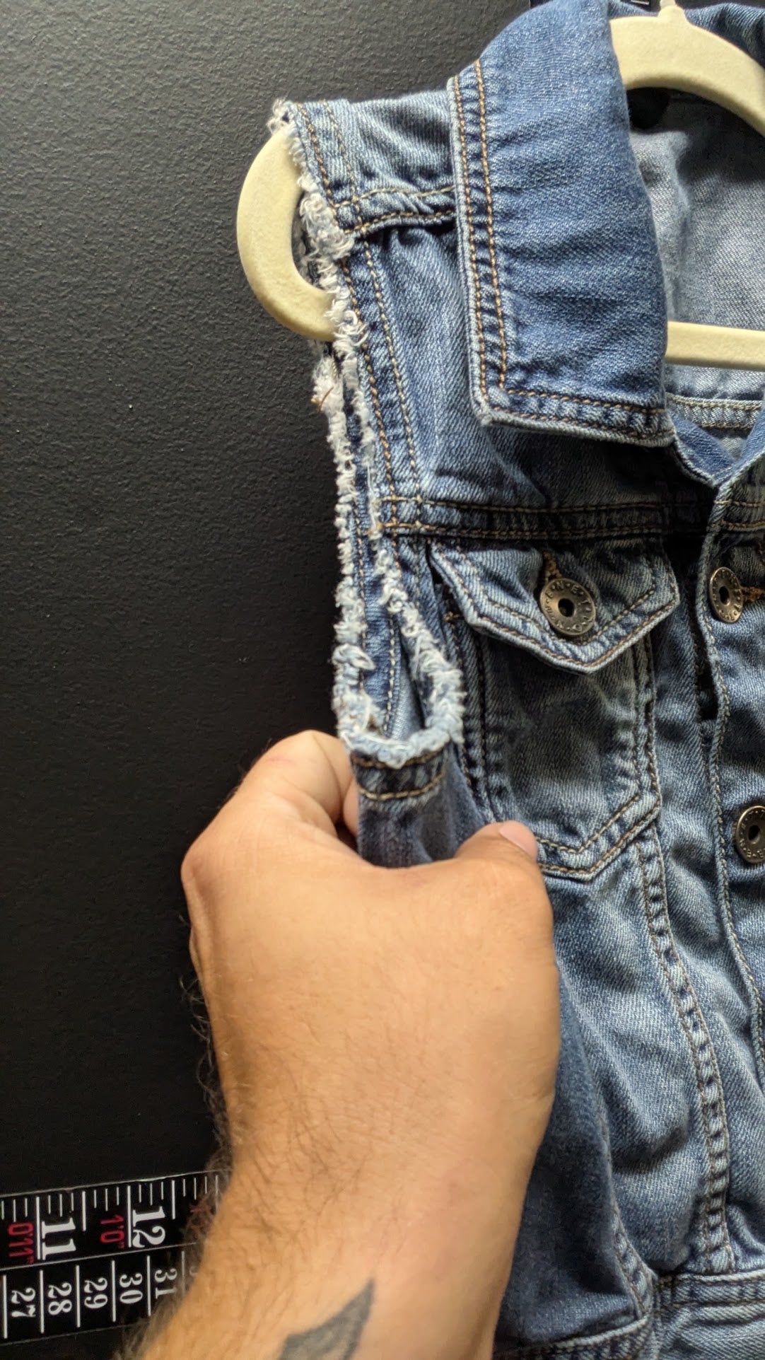 Kids/Youth Large–XL Distressed Sleeveless Denim Motorcycle Vest Light Wash Blue Biker Jean Vest