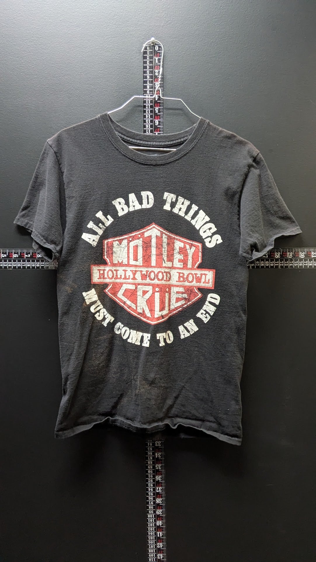 2014 Motley Crue Hollywood Bowl Final Tour T-Shirt Small All Bad Things LA