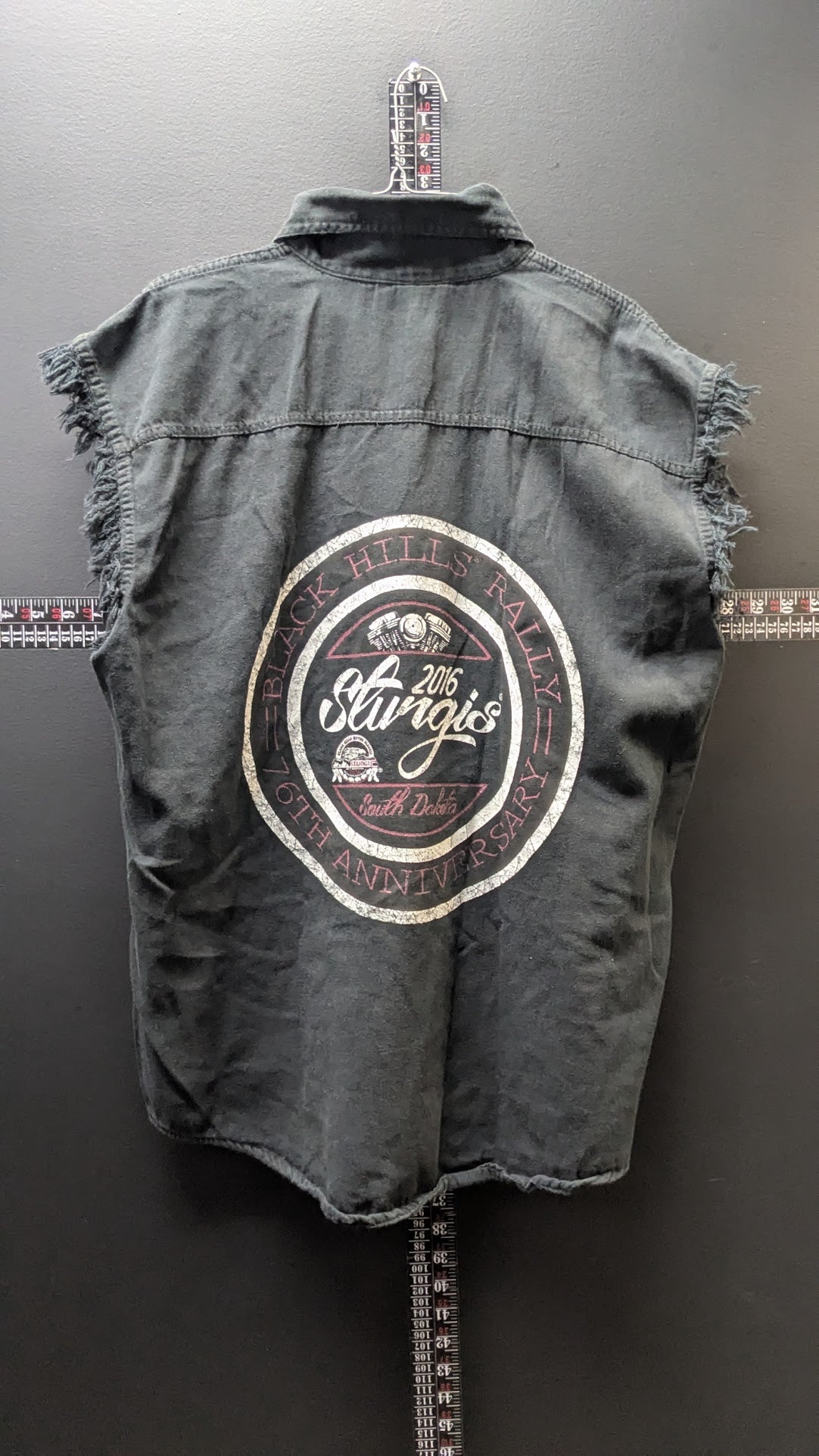 Sturgis 2016 Black Hills Rally Sleeveless Biker Shirt Men’s XL 76th Anniversary