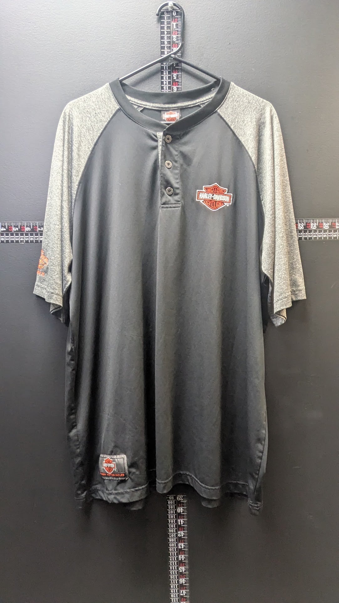 Harley-Davidson Daytona Beach Men’s 2XL Performance Henley Shirt Black Gray