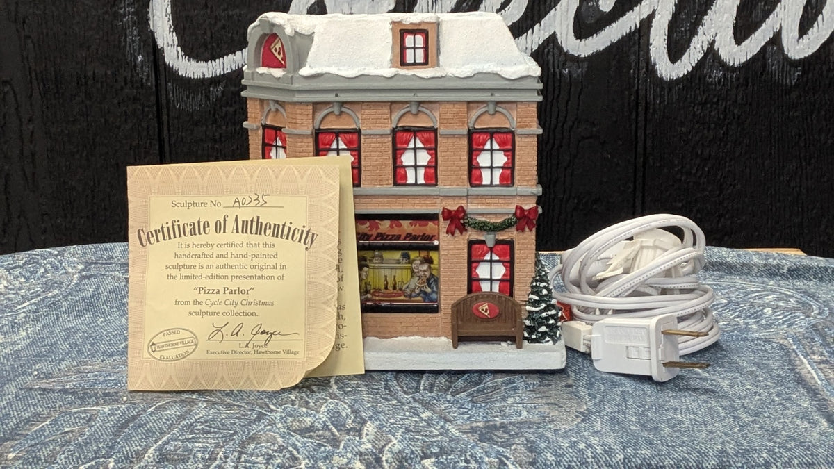 Hawthorne Village Cycle City Pizza Parlor Christmas Village 2009 Lighted Building