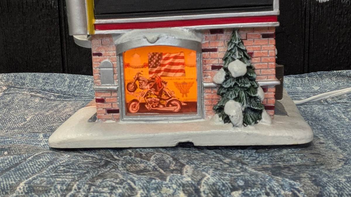 Hawthorne Village “Cycle Shop” – 2005 – #14-19184-001 – Sculpture A1835