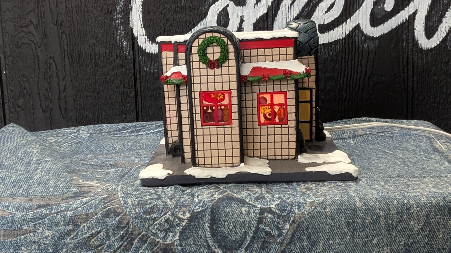 Hawthorne Village Cycle City Tires 2008 #008 Christmas Village COA Light