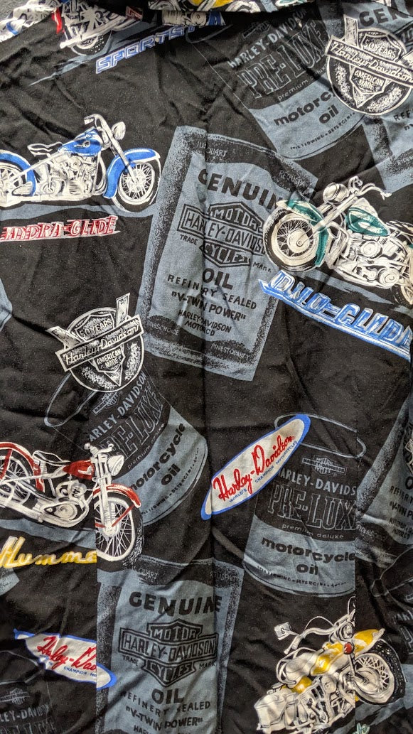 Harley-Davidson Women’s Large Sleeveless Shirt Motorcycle Oil Can All Over Print