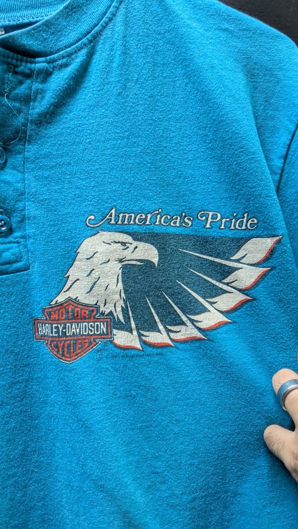 Vintage 1988 Harley-Davidson 3D Emblem America’s Pride Henley T-Shirt Large USA