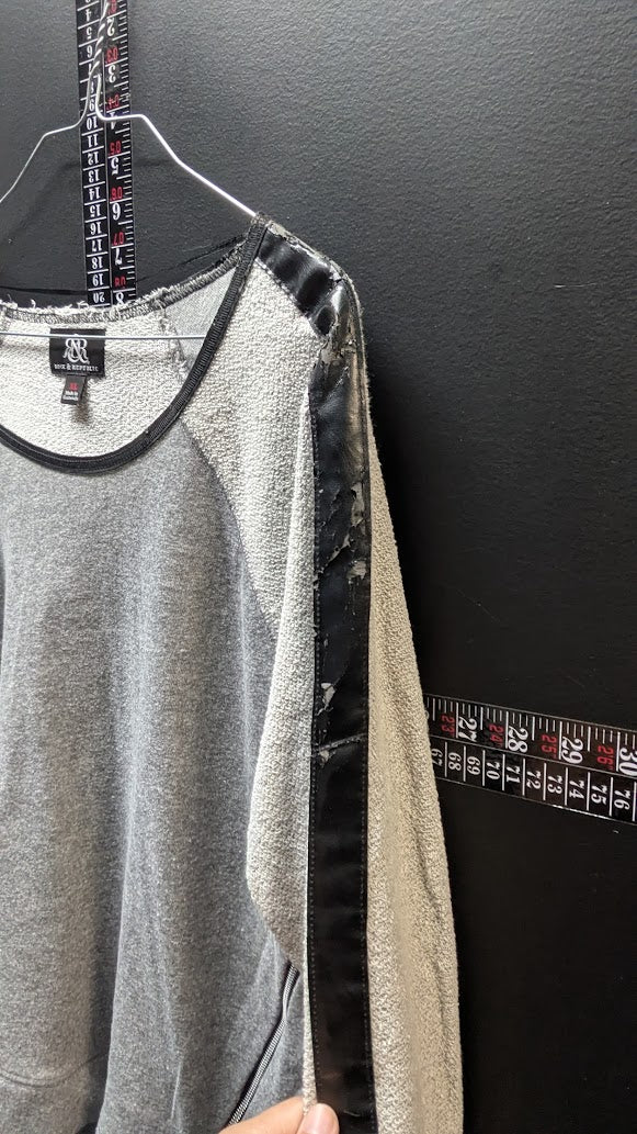 Rock & Republic Women’s XL Gray & Black Zip-Detail Pullover