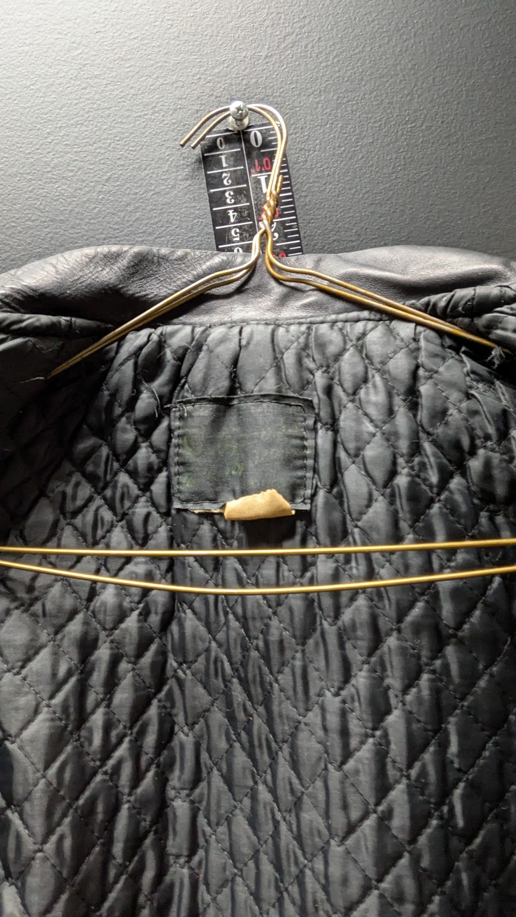 Vintage Black Leather Motorcycle Jacket – Quilted Lining & Waist Belt