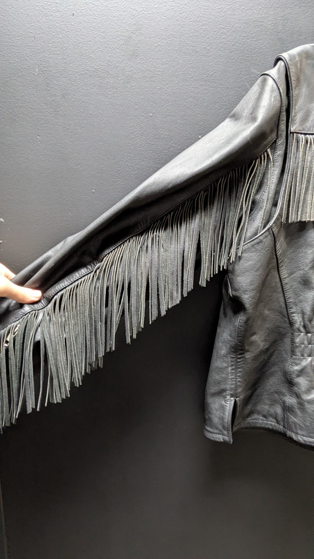 Vintage Harley-Davidson Women's Black Genuine Leather Fringe Jacket – XL