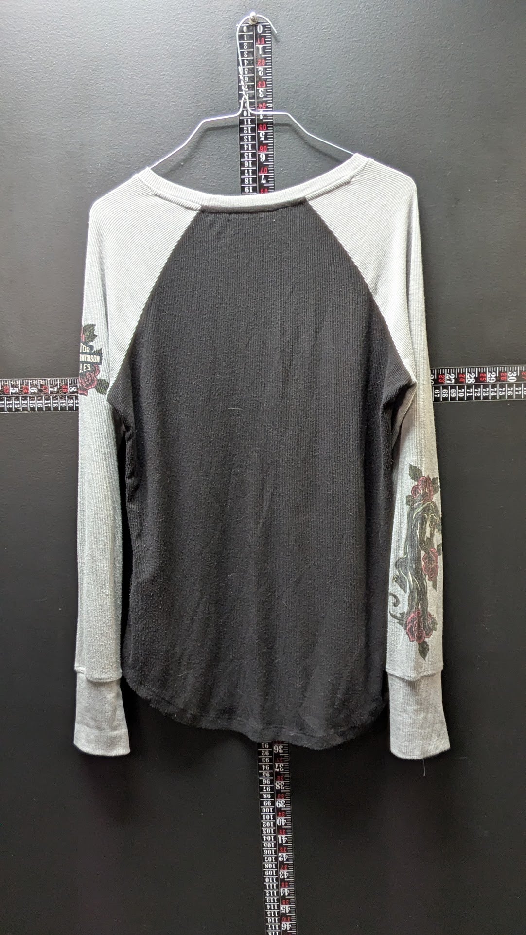 Harley-Davidson Black Gray Raglan Shirt Large – Panther Rose Sleeve Graphics